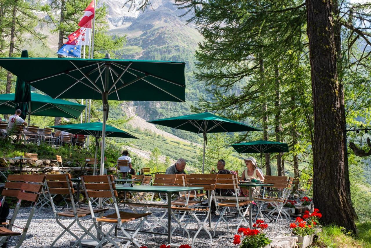 Hotel Fafleralp Blatten  Exteriör bild